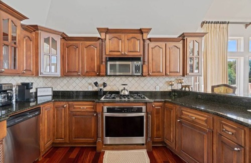 Gadsden House | Banana Point Rental at River Rocks Landing