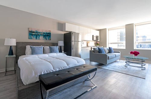 Downtown Jackson Apartment | Barsala | Premier Studio near Jackson Convention Complex