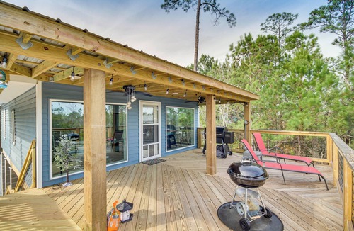 Shoreline Park Cottage | Bay St Louis Home w/Private Dock + Kayaks!