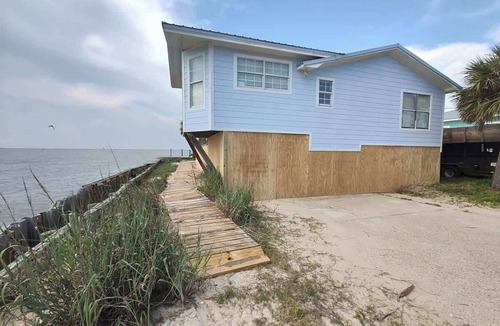 Fort Morgan Pines Cottage | Bayfront Gulf Shores Retreat Near Beach Dolphin Views Sleeps 11