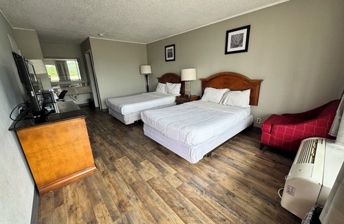 Jennings Hotel | Bayou Inn