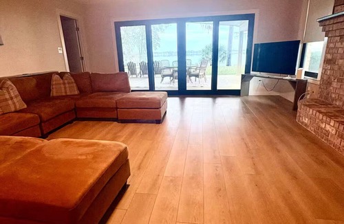 Ono Island House | Bayside Bliss-Private Beach and large back porch