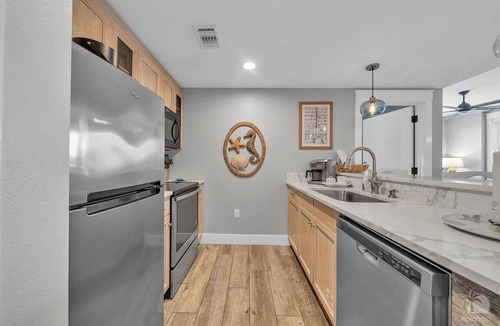 Baytowne Wharf Condo | BaytowneBreeze - Sandestin 2BD Lake View + Wharf