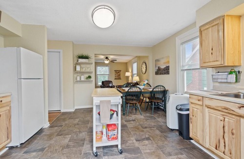 Marquette Apartment | Be a Local - Centrally Located 2BR in Downtown MQT