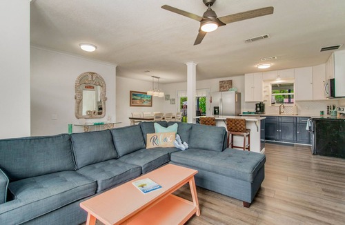 Sunset Bayou House | Beach 6 min. drive, Bay Access 2 blocks away, RV Hookup in Driveway