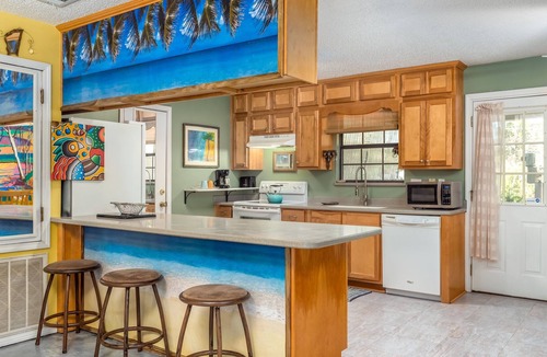 Dauphin Island Apartment | Beach Boho - Pet Friendly! Prime Location Close To The Bird Sanctuary, Bike Path, Billy Goat Hole Boat Launch As Well As The Mobile Bay Ferry! 2 Bedroom Apts by Redawning