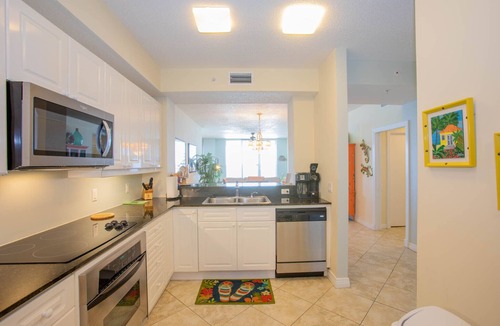 Navarre Beach Condo | Beach Colony West 9B - FREE BEACH SETUP March-October!
