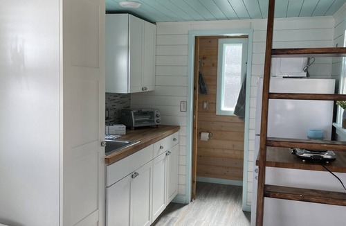 Umatilla House | Beach Cottage Tiny Home