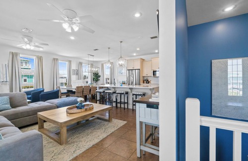 Seagrass House | Beach Houes 6BR, Sleeps 23, Steps from Gulf, Pool
