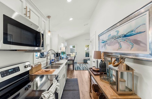 Port St. Joe Condo | Beach House - Sun-kissed Cottage by PHG