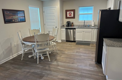 Foley House | Beaches, Theme Parks, Concert Venues, Athletic Events, and Shopping!