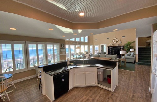 Morgantown House | Beachfront in Morgantown, Pools, Pickleball