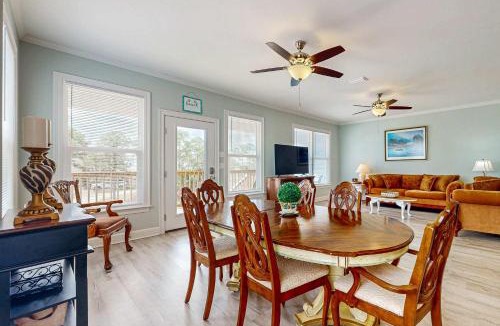 Audubon Place House | Beachview duplex with double lofts balcony W&D Wifi