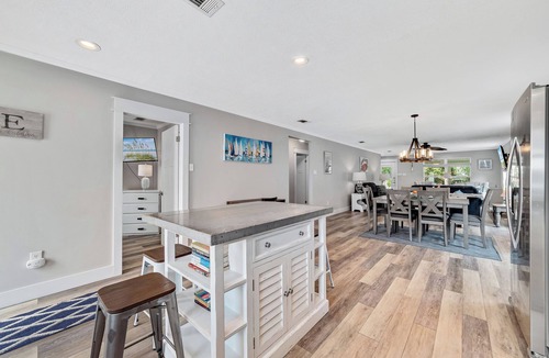 Ono Island House | Bear Point Cottage | Private Beach Retreat | 2 Restaurants Within Walking Distance