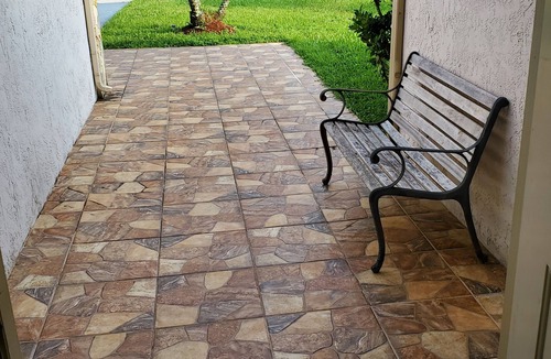 Alafaya Woods House | Beautiful 3 Bedroom 2 full bath 2 car 🚗 garage.