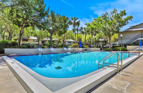 Saint Augustine Shores Condo | Beautiful condo with pool, tennis, golf, balcony, streaming & W/D