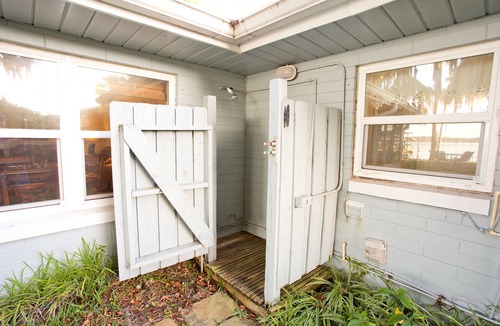 Fruitland House | Beautiful Newly Remodeled Home on River with Dock!