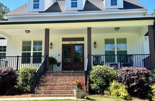 Appling House | Beautiful, quiet 4-bedroom Home- Master's Week.