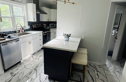 Manistee House | Beautiful, restored home a few steps from downtown Manistee!