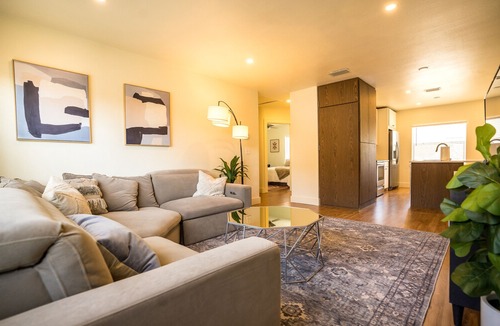 Five Points Condo | Beautiful Riverside Retreat by Shops & Water - #7