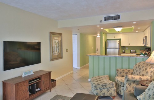 Daytona Beach Shores Condo | Beautiful Penthouse, Ocean & River Views