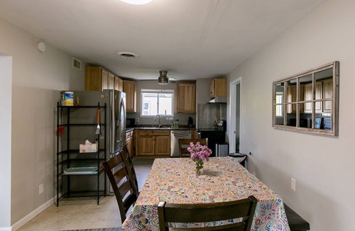 Cadillac Cottage | Beautifully Renovated Lakefront Cottage