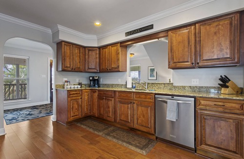 Gulfport House | Beautifully Renovated Waterfront House in Gulfport