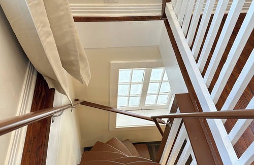 Mid-City House | Beautifully Restored Historic Gold Home 7 mins FQ!
