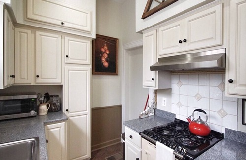 Greater Belhaven Cottage | BELHAVEN COTTAGE HOME NEAR MED CENTER & MILLSAPS