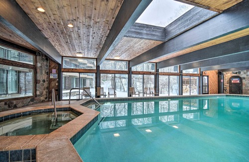 Mancelona Cottage | Bellaire Ski Escape ~ 1 Mile to Schuss Mountain!