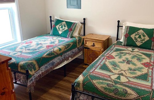 Benzonia Resort | Benzonia Rustic Resort
