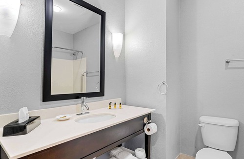 Magee Hotel | Best Western Plus Magee Inn And Suites