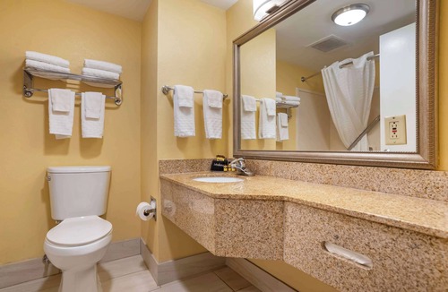Pelham Hotel | Best Western Plus Oak Mountain Inn