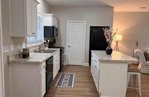 Auburn House | Big a s House; 4BR 4BA-games,golf,weddings