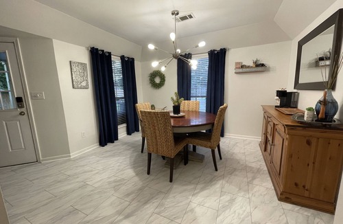Northport House | Big AL's Heated Pool House sleeps KKKQ