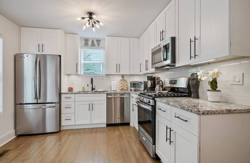 East Side House | Big City Casa | Bright & Airy Near the Best Areas