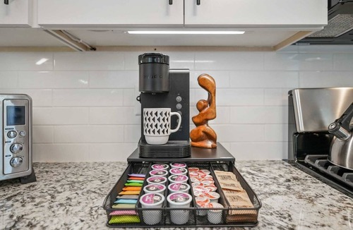 East Side House | Big City Casa | Bright & Airy Near the Best Areas