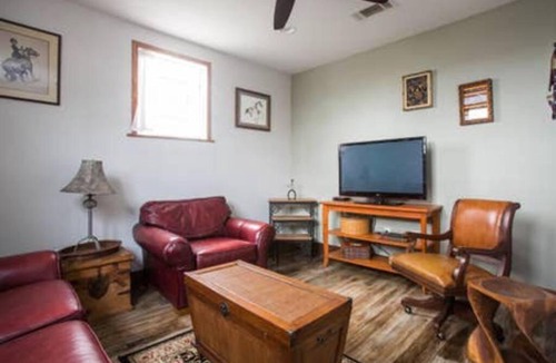 Saint Roch House | Big Easy Charmer License #23-OSTR-12410