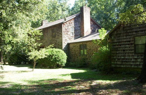 Pheba House | Big home Reunions Business Trips MSU Events Lakefront 2.5 miles to Starkville