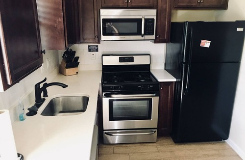 Hollister House | Blue Heron 106A Getaway 2 bedroom 1.5 bathroom