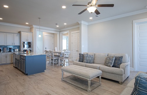 Biloxi House | Blue Pelican 2 Beachfront Vacation Rental Home