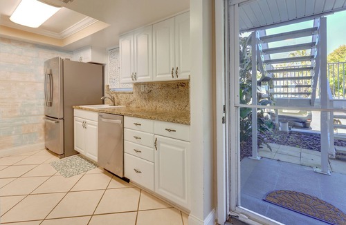 Welaka Condo | Boat, Fish & Swim: Condo on St Johns River!