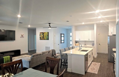 Palm Harbor House | Brand new house with heated salt water pool. Perfect get away in Palm Coast