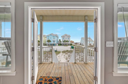 Southpointe House | BRAND NEW Pool! Beach is Just 100 steps Away! Private Fort Morgan area!
