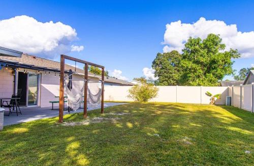 Orlando House | Brand NewPainted Vacation Hse NrUCF PetsOK Fenced