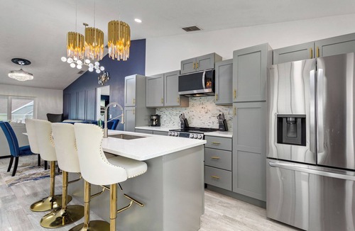 Loughman Cottage | Breathe Easy at Solterra Resort by Shine Villas 706