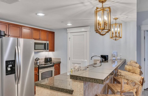 Baytowne Wharf Condo | "Breathtaking Bayfront Bliss: 3BR | 3BA Grand Complex Condo" at Sandestin Golf and Beach Resort!