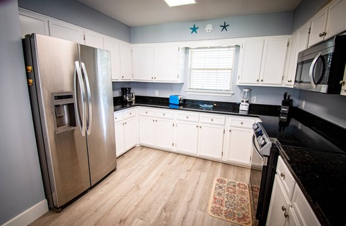 Miramar Beach Cottage | BRUNO'S BEACH GETAWAY COTTAGE 22 MAINSAIL DESTIN FL
