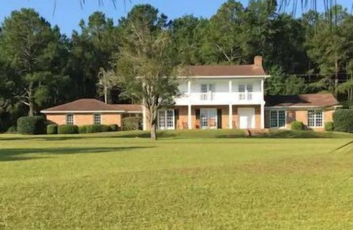 Thomasville House | BuckHaven Countryside Retreat