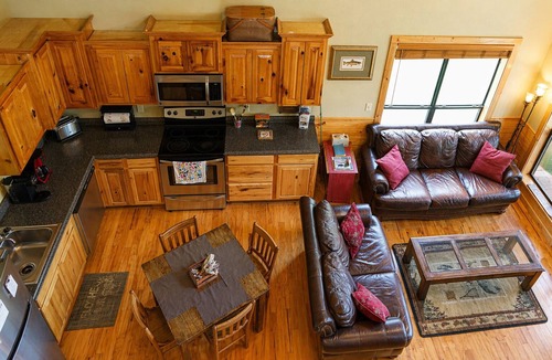 Calico Rock Cabin | Cabin on the White River - Record Size Trout!